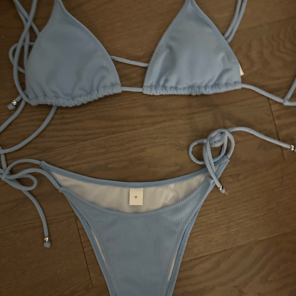 Blue bikini π©΅ - Picture 2 of 2